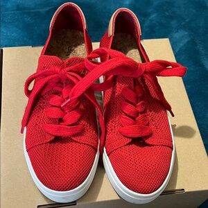 Lucky Brand Women's Red Lace-Up Sneakers